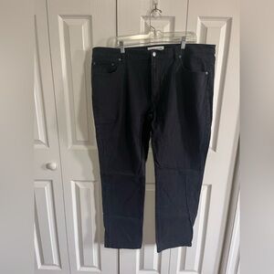 Amazon Basics Khakis Black Waist 42